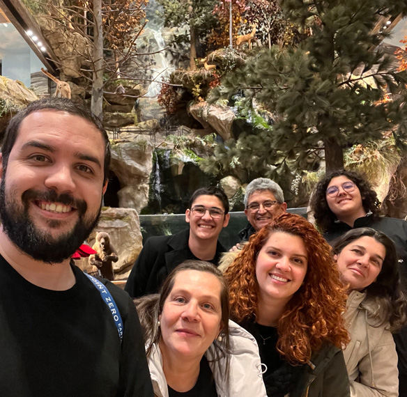 vfsimao ux designer, product manager, scrum master and product owner at NYC with my family