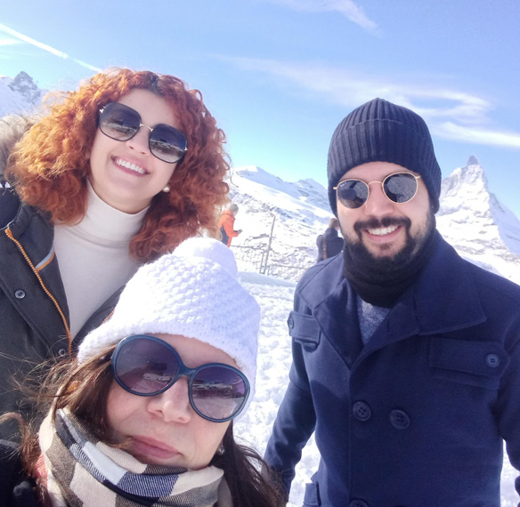 vfsimao ux designer, product manager, scrum master and product owner at Switzerland with my family